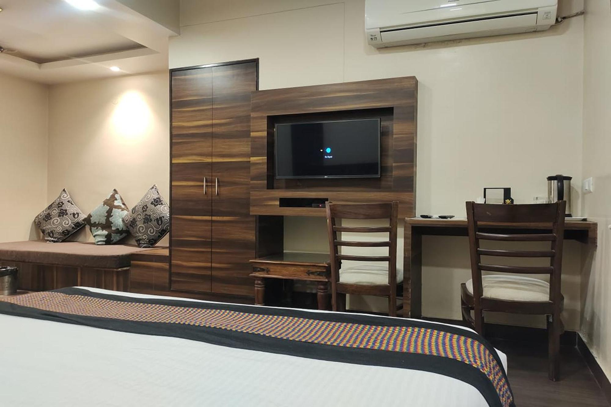 Hotel Rang Mahal Near Jaipur International Airport Luaran gambar