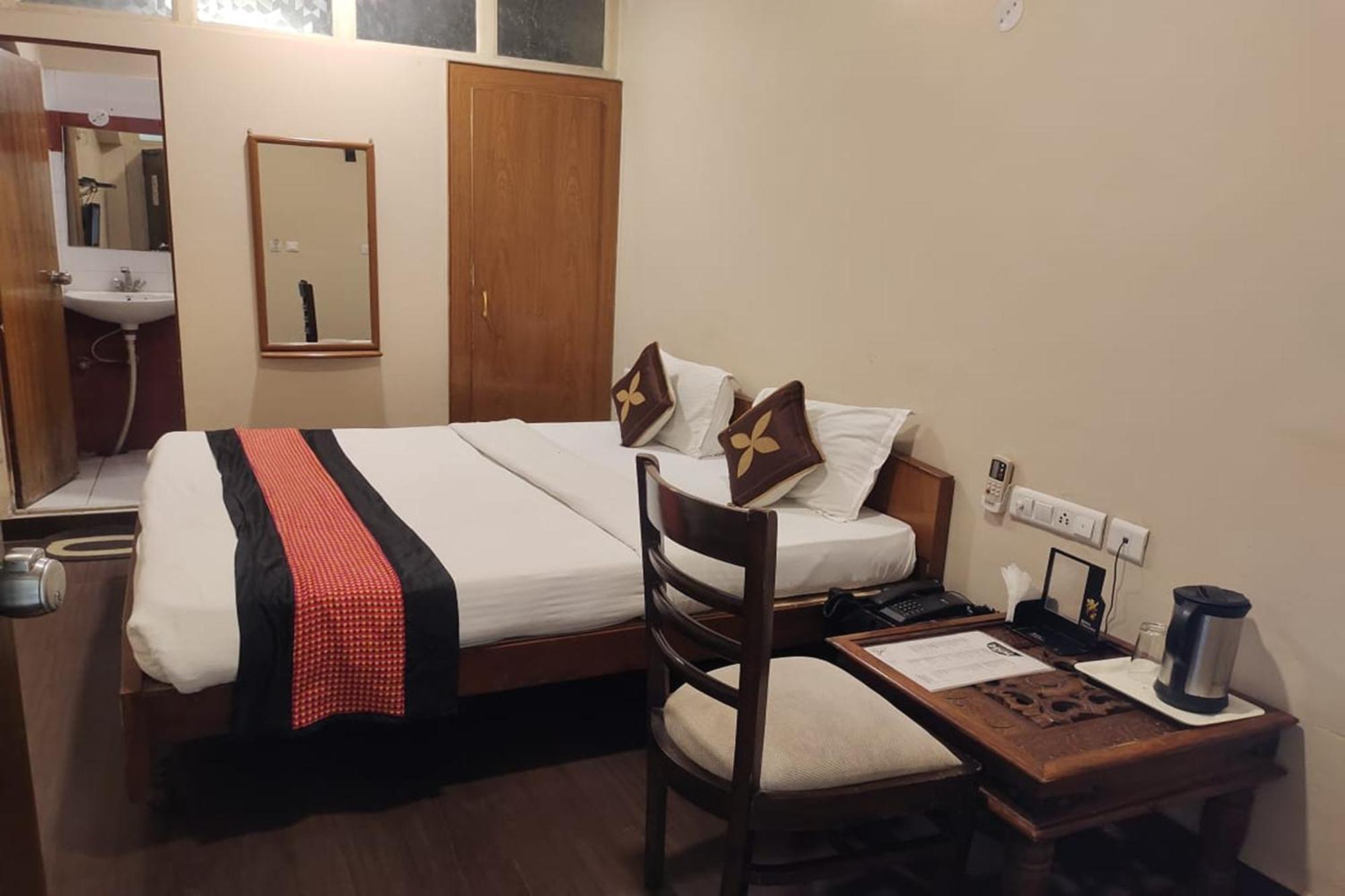 Hotel Rang Mahal Near Jaipur International Airport Luaran gambar