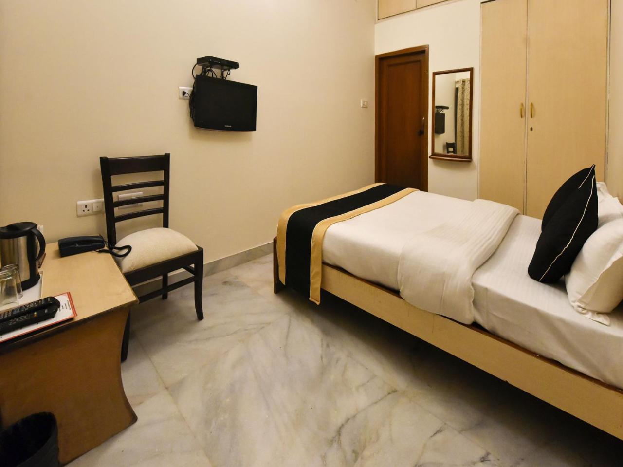 Hotel Rang Mahal Near Jaipur International Airport Luaran gambar