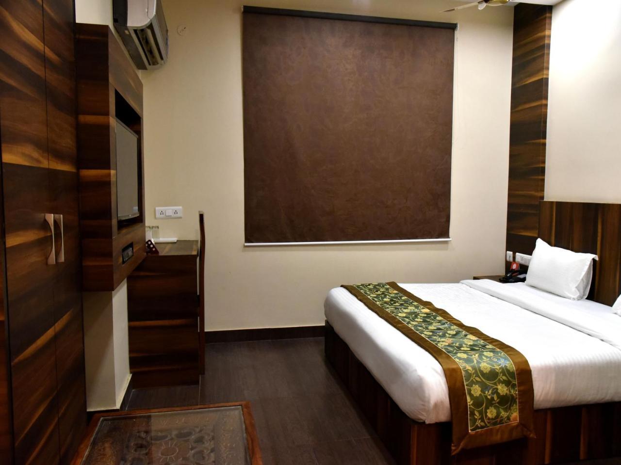 Hotel Rang Mahal Near Jaipur International Airport Luaran gambar